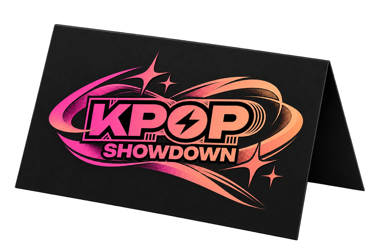 K-POP SHOWDOWN Aufsteller